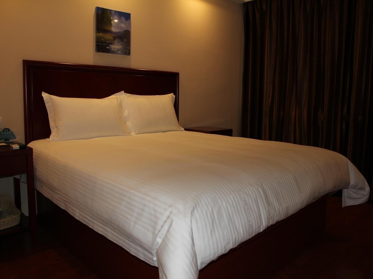 Greentree Inn Liaoning Dalian Development Zone Jinma Road Pedestrian Street Express Hotel Екстер'єр фото