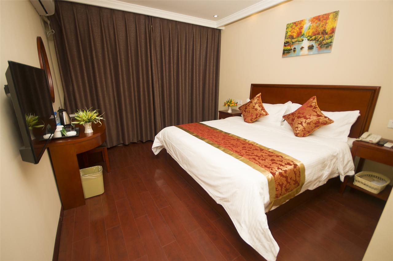 Greentree Inn Liaoning Dalian Development Zone Jinma Road Pedestrian Street Express Hotel Екстер'єр фото