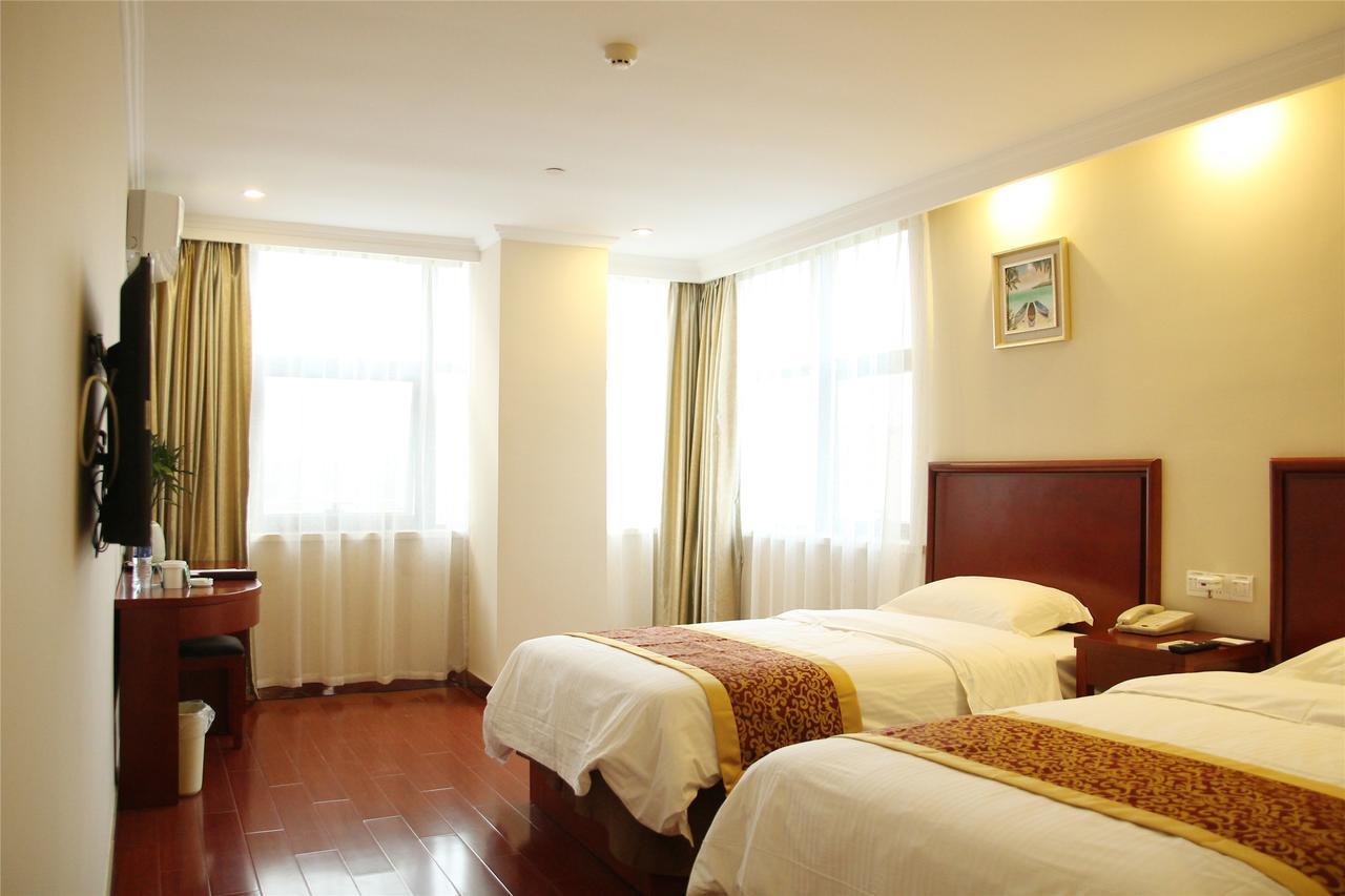 Greentree Inn Liaoning Dalian Development Zone Jinma Road Pedestrian Street Express Hotel Екстер'єр фото